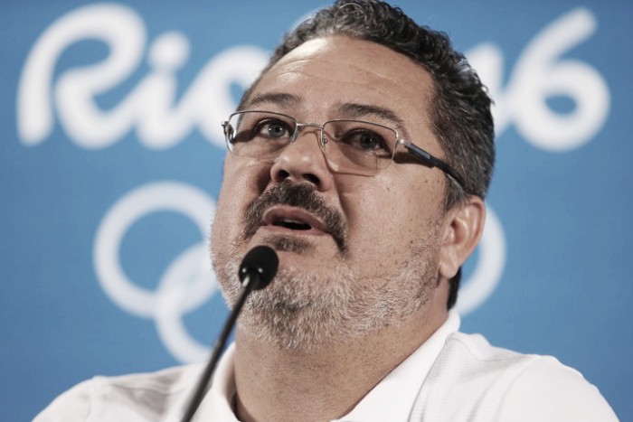 Rogério Micale pede apoio da torcida baiana para confronto decisivo na Olimpíada