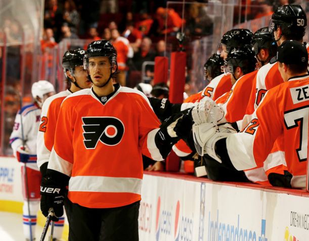 flyers re sign michael del zotto to multi year contract vavel com del zotto flyers