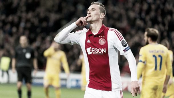 Milik makes Ajax stay permanent
