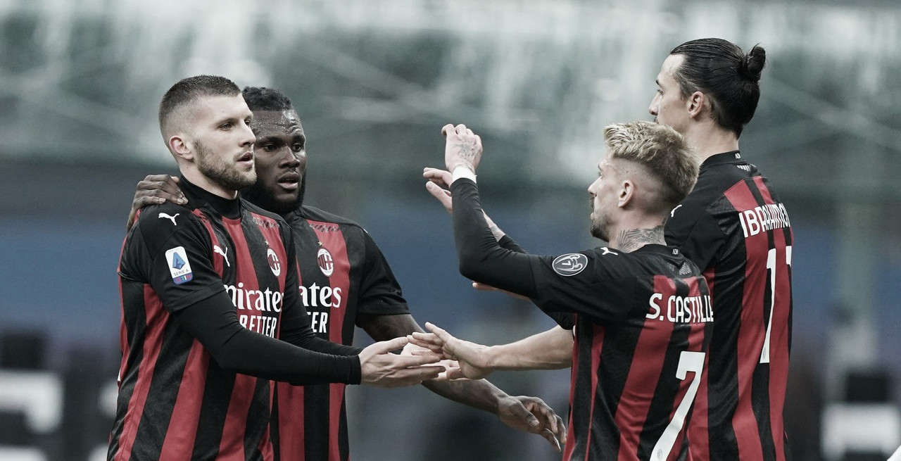 Com grande segundo tempo, Milan vence Crotone e retoma a  liderança da Serie A