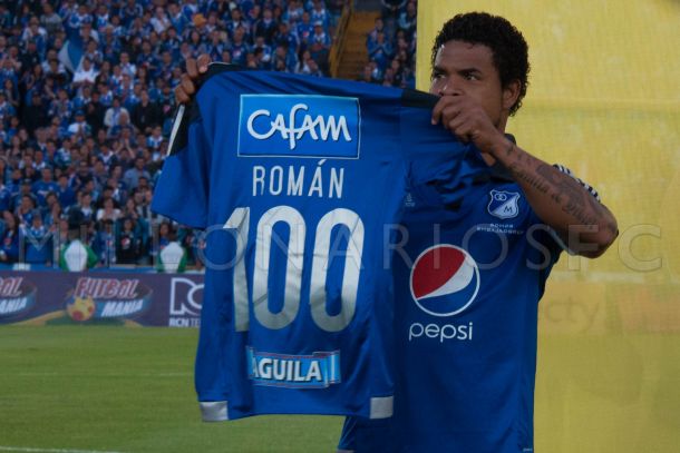 Roman Torres: goleada y 101 partidos jugados