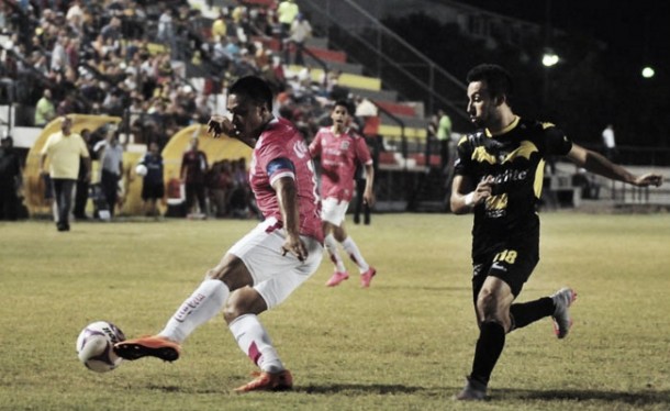 Resultado Murciélagos FC - Mineros de Zacatecas en Ascenso MX 2015 (2-2)