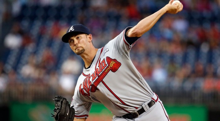 Kansas City Royals Agree To Deal With Mike Minor