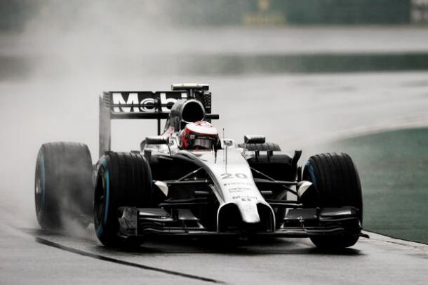 McLaren y Mobil 1 cumplen 20 años de patrocinio con nueva decoración en Australia