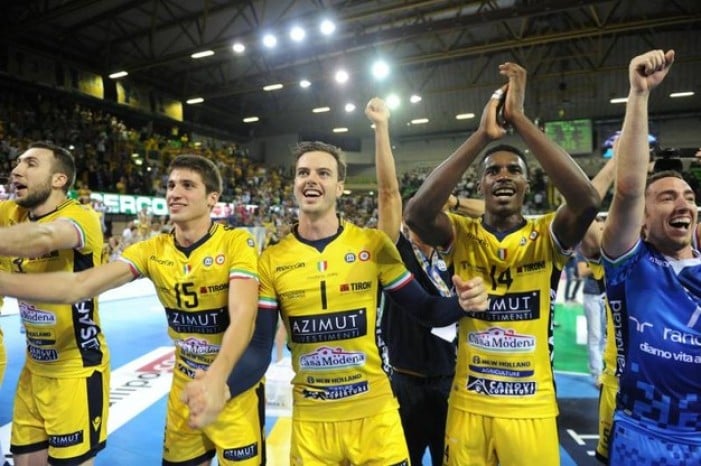 Volley M - L'Azimut Modena si aggiudica la Supercoppa italiana. La Sir Safety Perugia resta a bocca asciutta