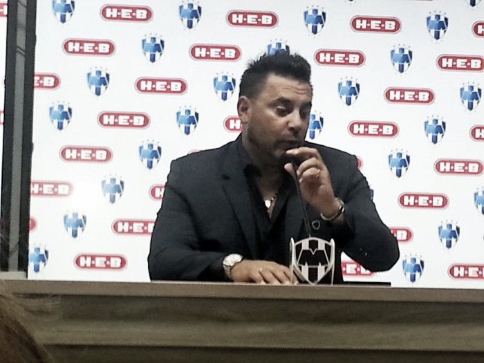 Antonio Mohamed: "El empate nos deja casi eliminados"