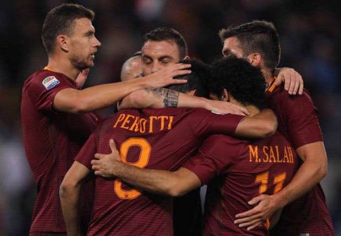 La Roma vence al Bolonia con un Salah pletórico