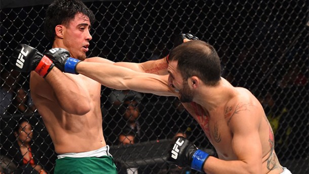 Enrique 'Wasabi' Marín debuta en UFC con derrota por decisión dividida