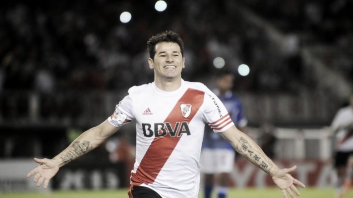 Vienen por Mora Vienen por Mora