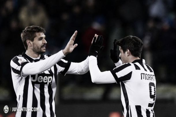 Juventus sofre, mas supera Parma com gol no fim e avança às semifinais da Coppa Italia