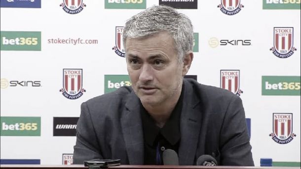 Mourinho: “Es un triunfo que significa más que tres puntos”