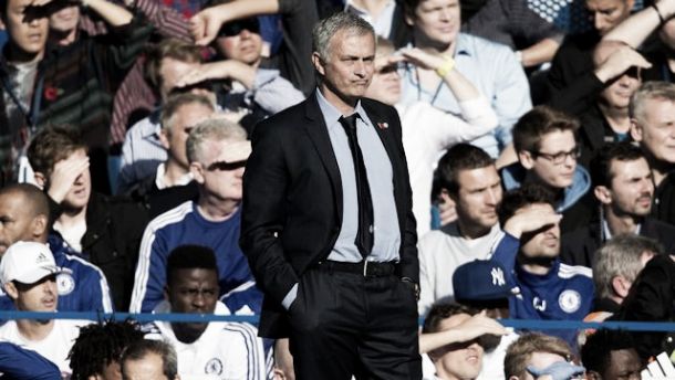 Mourinho fala em 'momentos cruciais' em nova derrota do Chelsea pela Premier League