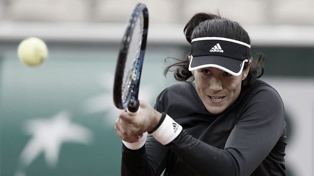 Muguruza passa fácil por Krystina Pliskova e avança em Roland Garros