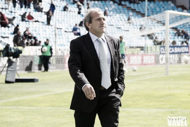 Víctor Muñoz: "El Murcia es un equipo a tener en cuenta y difícil de batir"