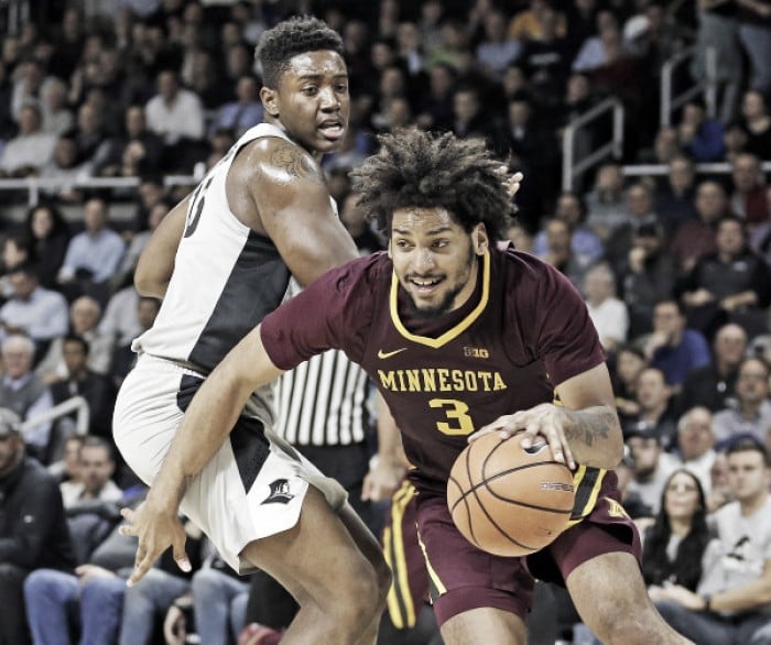 NCAA Basketball: Minnesota outlasts Providence 86-74 in early-season road test