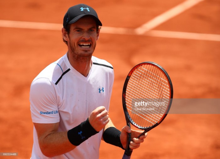 Andy Murray beats Juan Martin Del Potro to reach fourth round