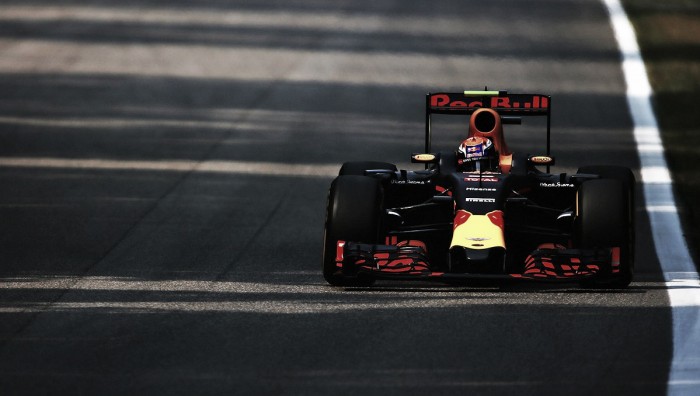 Doornbos vaticina un podio para Verstappen en Singapur