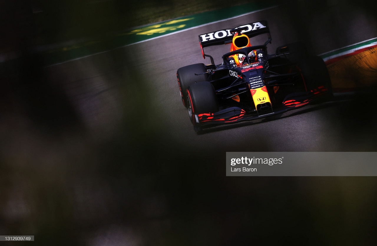 Max Verstappen takes a big step in FP3 - Imola GP 2021