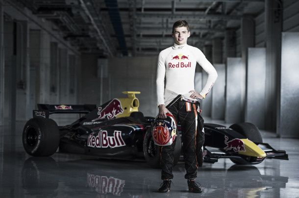 Max Verstappen será piloto da Toro Rosso em 2015