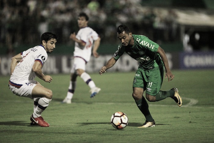 Chapecoense desafia Nacional-URU precisando da virada para seguir na Libertadores