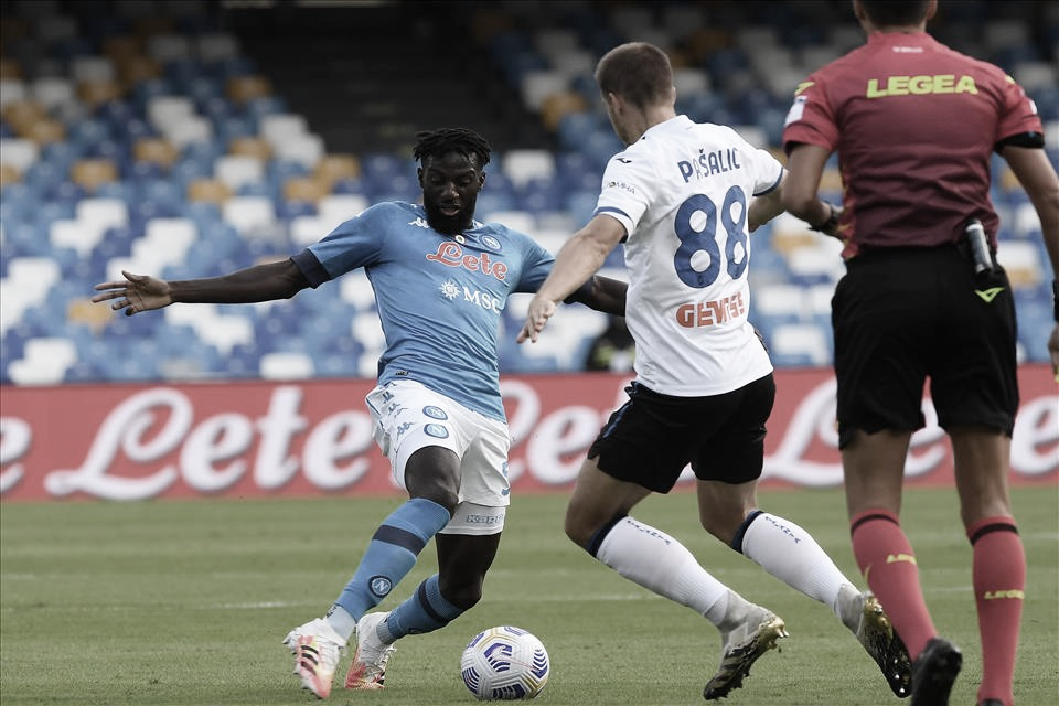 Atual campeão, Napoli abre disputa contra Atalanta por vaga na final da Coppa Italia