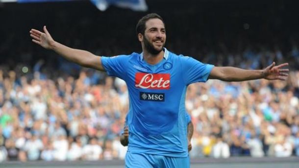 Higuain si sblocca, il Napoli torna a vincere