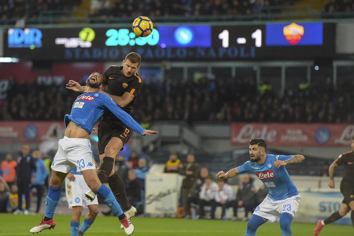 Serie A - Dzeko ed Alisson fanno grande la Roma. Il Napoli crolla, giallorossi e Juve fanno festa