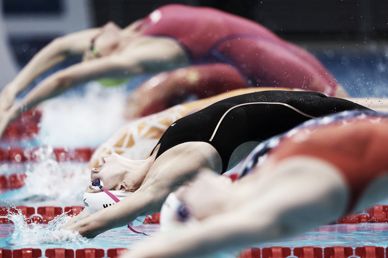 Olimpinės plaukimo finalai: tiesioginis srautas ir rezultatų atnaujinimas nugara, krūtine ir laisvuoju stiliumi  21/07/2021