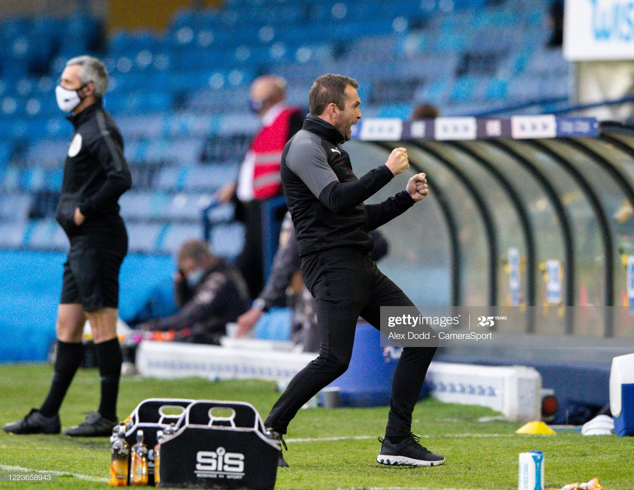 Luton Town vs Reading preview: Can the Hatters pull away from the bottom?