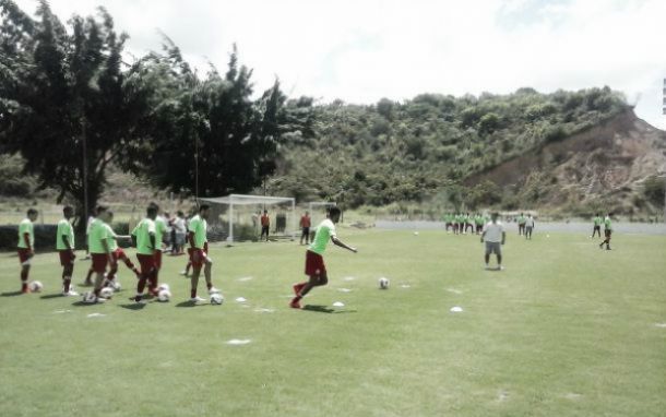 Náutico encerra preparativos em Recife e Lisca confirma manter time titular contra Boa Esporte