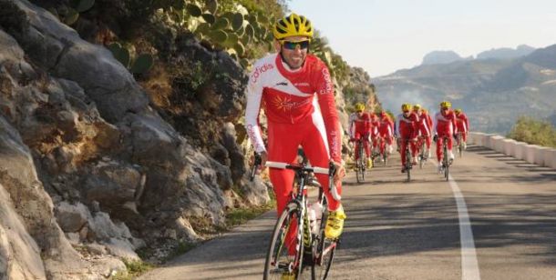 Vuelta 2014, 13°tappa: la zampata di Navarro, Contador in rosso in attesa delle montagne!