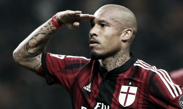 De Jong signs extension at AC Milan