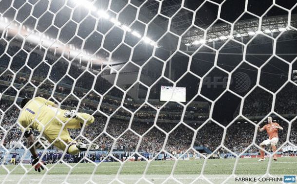 Argentina bate Holanda nos pênaltis e vai à final da Copa do Mundo