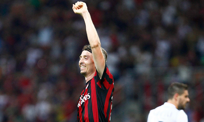 Milan, Montolivo in conferenza stampa: "Con Montella ho dei normali confronti"