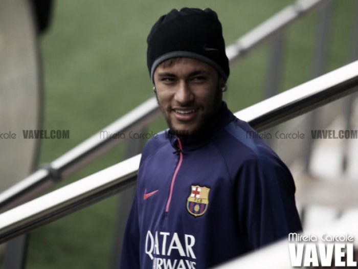 Neymar: "Me centro en superarme cada día y jugar mejor, no quiero ser mejor que nadie"