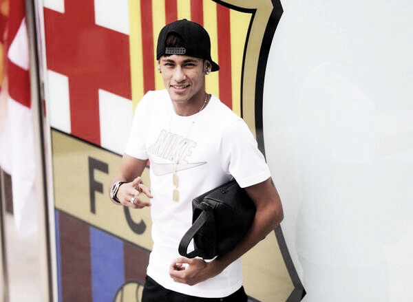 Neymar a Barcellona, festa al Camp Nou