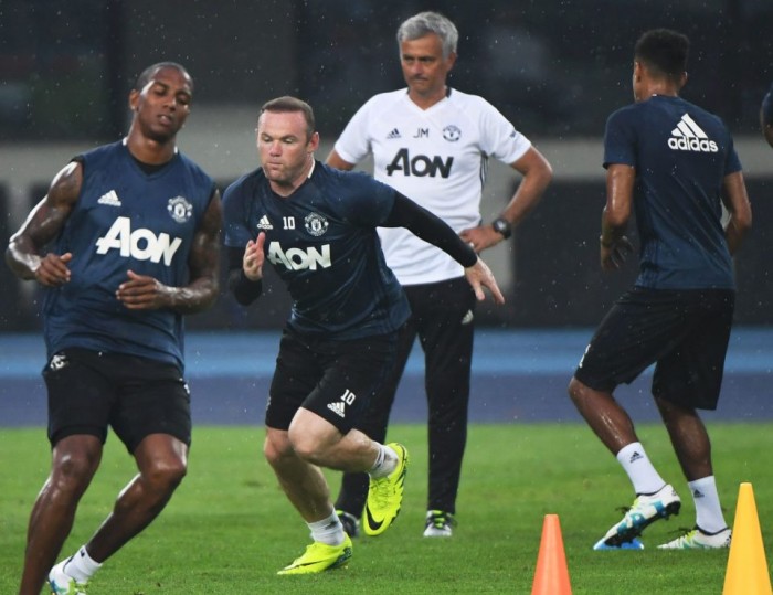 Wayne Rooney destaca el trabajo de Mourinho al frente del Manchester United
