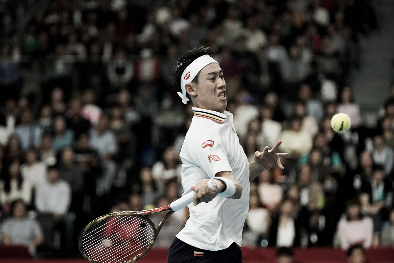 Em partida tranquila, Nishikori elimina Tsitsipas no ATP 500 de Tóquio Em partida tranquila, Nishikori elimina Tsitsipas no ATP 500 de Tóquio