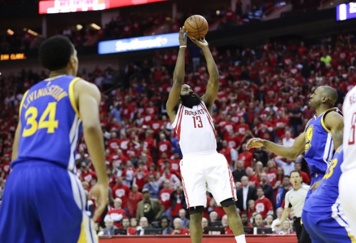 NBA Playoff, Curry di nuovo assente e Harden riapre la serie: gara 3 è dei Rockets (97-96)