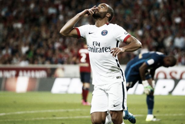 El Lille no aprovecha la ventaja numérica y cae en su debut ante el PSG