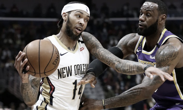 LeBron James segue fora dos Lakers por tempo indeterminado