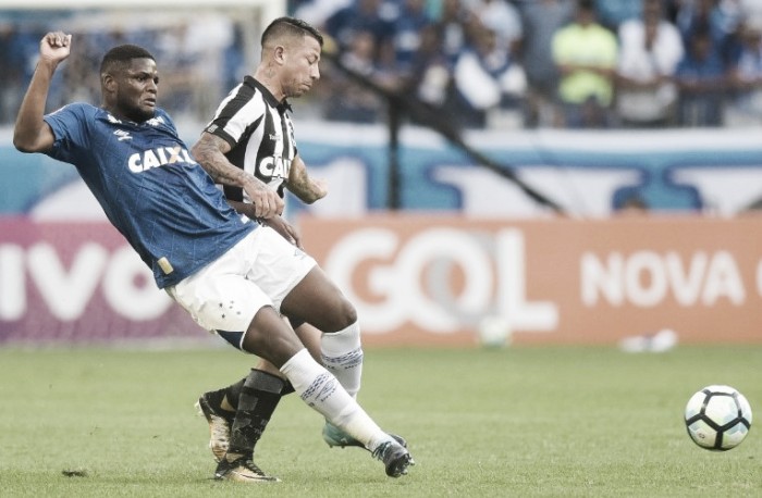 Prestigiado, volante Nonoca renova contrato com Cruzeiro e 'voltará' à base celeste