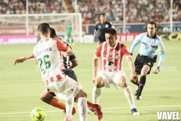 Necaxa se despide del torneo con empate ante Chivas