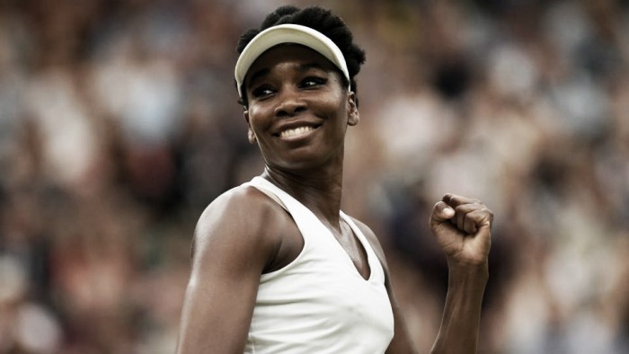Venus Williams gana en su
partido centenario en Wimbledon