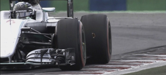 Hungarian GP: Advantage Rosberg as Hamilton crashes in FP2