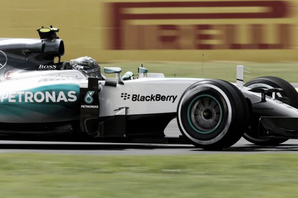 Nico Rosberg mantém domínio no terceiro treino livre para o GP do México Nico Rosberg mantém domínio no terceiro treino livre para o GP do México