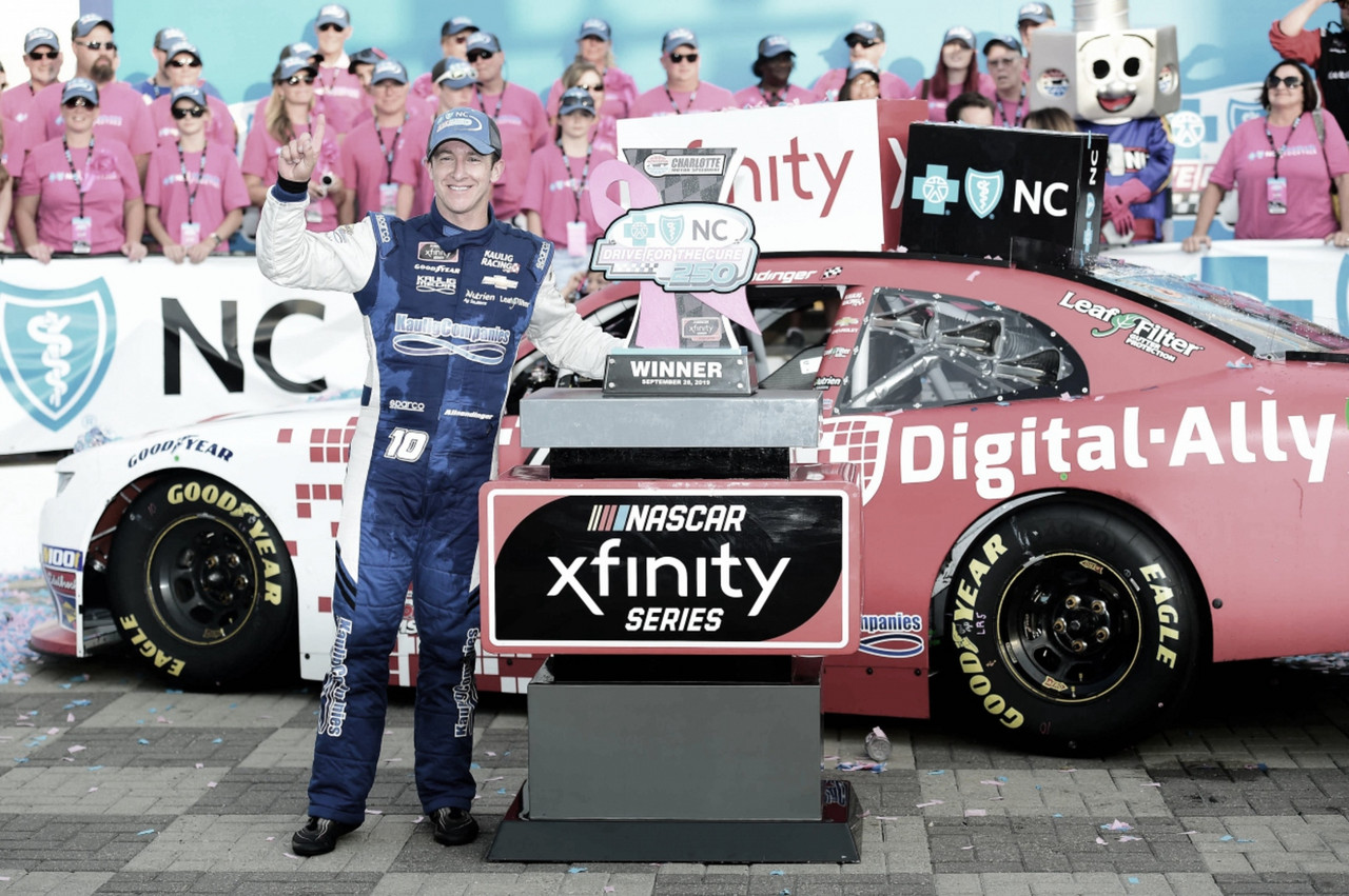 Xfinity Play-Off: Victoria de Dinger Xfinity Play-Off: Victoria de Dinger