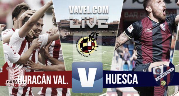Resultado Huracán Valencia - Huesca en la final por el ascenso a la Liga Adelante 2015 (1-1)