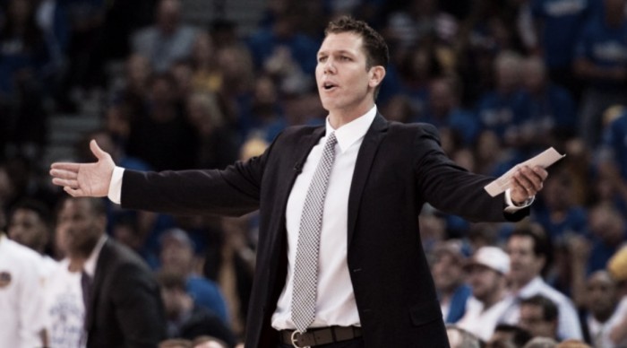 Los Angeles Lakers hire Luke Walton as head coach