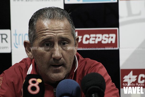 Manolo Palomeque: "Hay que marcar, pero también hay que saber jugar el partido"